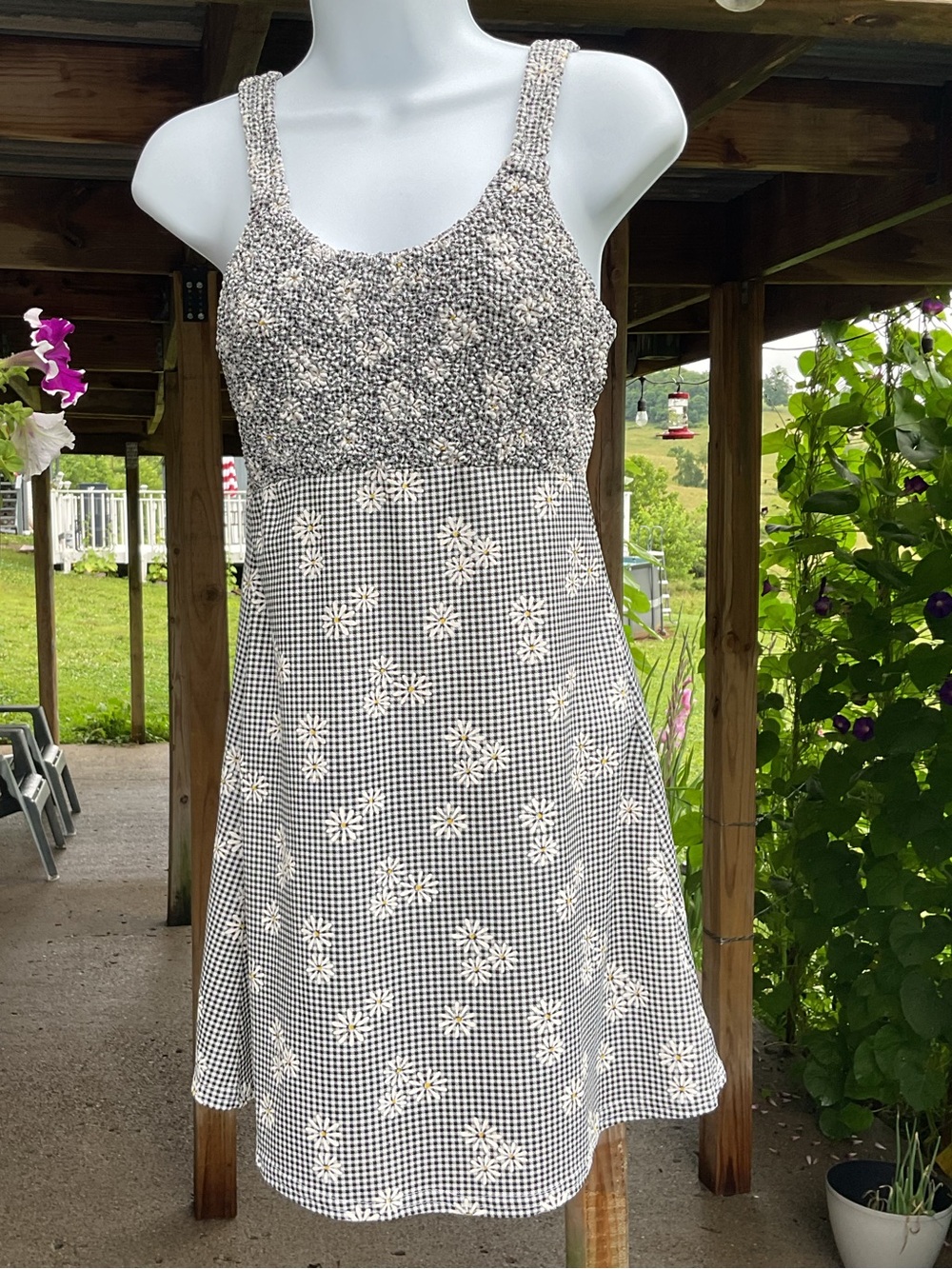 Woven Floral Gingham Midi Dress in Black and White